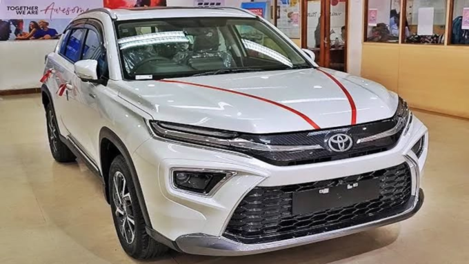 Toyota Hyryder की बिक्री में भारी गिरावट