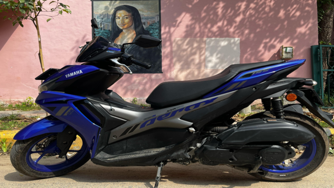 Yamaha Aerox 155 Review: हैंडलिंग और कंट्रोल