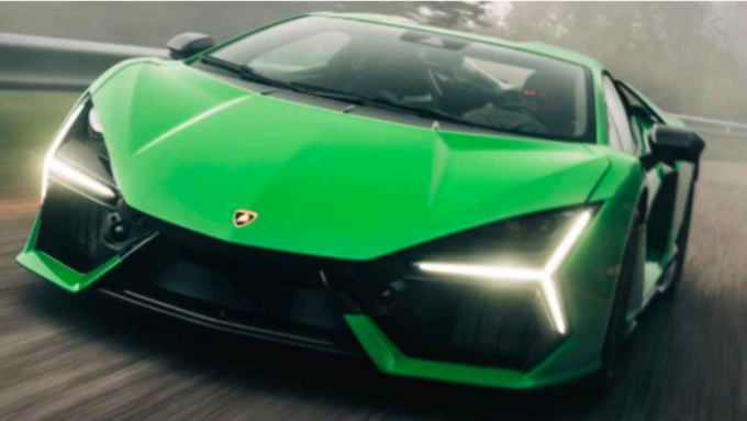 Lamborghini Revuelto है जबरदस्त ताकत का खजाना