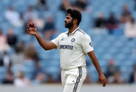 टीम इंडिया के शार्दुल ठाकुर भी कुछ नहीं कर पाए