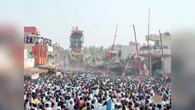 ಭಕ್ತ ಸಾಗರದ ಮಧ್ಯೆ ತಿಪ್ಪೇರುದ್ರ ಸ್ವಾಮಿ ರಥೋತ್ಸವ