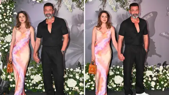 कलर्स ने बनाया ड्रेस को सुंदर