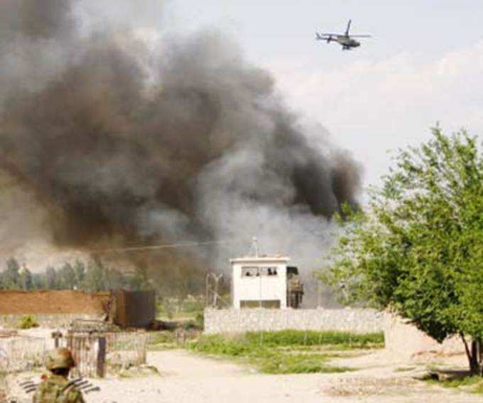 हमले से दहला अफगानिस्तान

