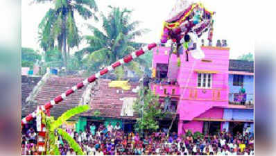 ಭಕ್ತರನ್ನು ಆಕರ್ಷಿಸಿದ ಸಿಡಿ ಉತ್ಸವ