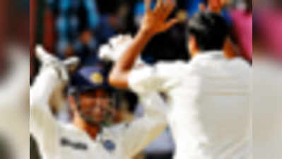 न्यू जीलैंड को 244 रन की लीड, अश्विन ने झटके 5 विकेट