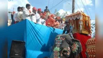 ಕಳೆಕಟ್ಟಿದ ಧಾರವಾಡ ದಸರಾ ಜಂಬೂಸವಾರಿ