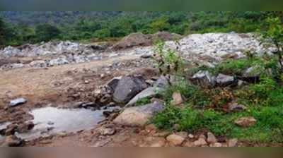 ಬೆರಡೆ ಬಳಿ ಅಕ್ರಮ ಗಣಿಗಾರಿಕೆ