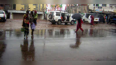 ಗುಂಡ್ಲುಪೇಟೆಯಲ್ಲಿ ತುಂತುರು ಮಳೆ