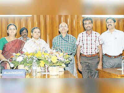 ಪಕ್ಷದ ‘ಕೈ’ ಹಿಡಿದ ಮೀಸಲು ನಿಯಮಅಲ್ಪಮತವಿದ್ದರೂಶಾರದಮ್ಮಗೆ ಜಿಪಂ ಉಪಾಧ್ಯಕ್ಷೆ ಪಟ್ಟ