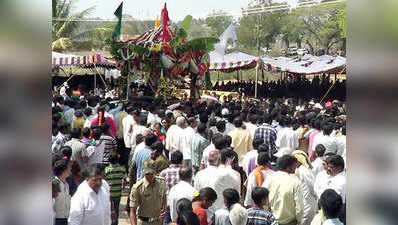 ಬೇಲೂರಿನಲ್ಲಿ-ಶನೇಶ್ಚರಸ್ವಾಮಿ ಅದ್ಧೂರಿ ರಥೋತ್ಸವ