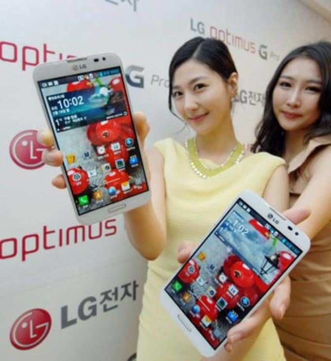 LG Optimus G Pro में रैम