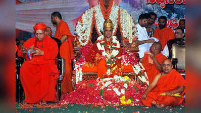 ನಾಗಮಂಗಲ: ಪಟ್ಟಾಭಿಷಿಕ್ತ ನಿರ್ಮಲಾನಂದ