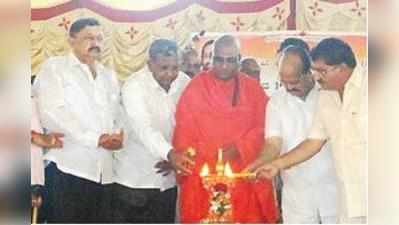 ವಾಲ್ಮೀಕಿ ಸಮಾಜದ ಸಂಘಟನೆಗೆ ಶ್ರಮಿಸಿದ ಶ್ರೀಗಳು