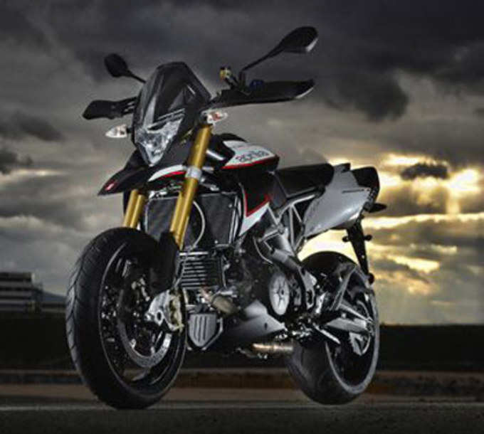 aprilia dorsoduro में कई फीचर्स हैं