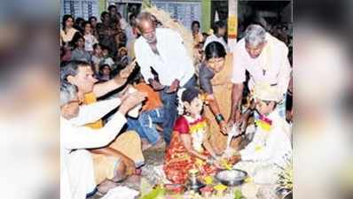 ಮಳೆ, ಬೆಳೆಗಾಗಿ ಗಂಡು ಮಕ್ಕಳಿಗೆ ಮದುವೆ!