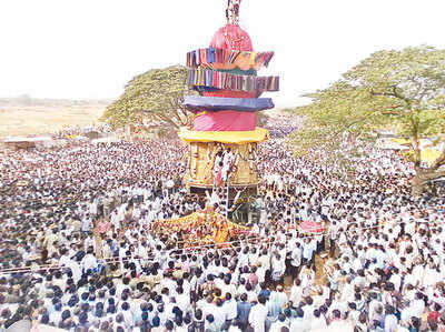 ಕೊಡದ ಗುಡ್ಡದ ವೀರಭದ್ರೇಶ್ವರ ಸ್ವಾಮಿ ತೇರು