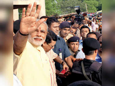 প্রধানমন্ত্রিত্বে পাশে চান মমতাকে, বার্তা মোদীর