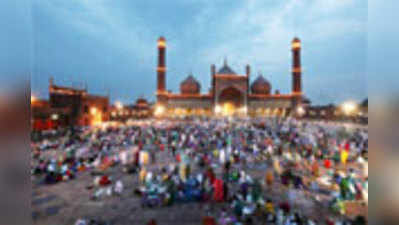 रमजान की रंगत में जामा मस्जिद