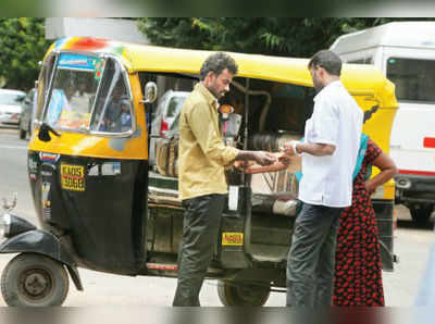 ಸರಕಾರಿ ಆಸ್ಪತ್ರೆ ಬಳಿಯೂ ಹಗಲು ದರೋಡೆ