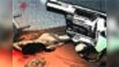 हेड कॉन्स्टेबल की पत्नी की गोली मारकर हत्या