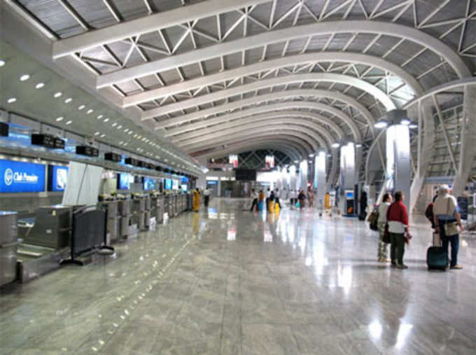 मुंबई का छत्रपति शिवाजी इंटरनैशनल एयरपोर्ट 