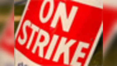 हड़ताल का 7वां दिनः कामकाज ठप, आम जनता परेशान