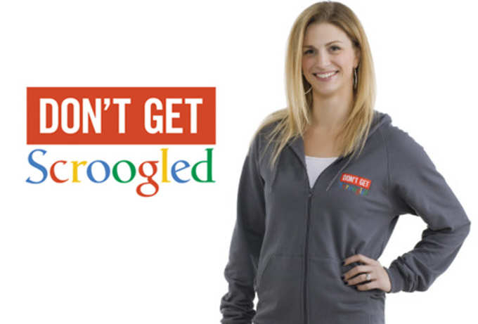 गूगल के खिलाफ माइक्रोसॉफ्ट बेच रही है टी-शर्ट, मग