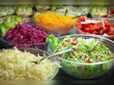 How to create a perfect at-home salad bar