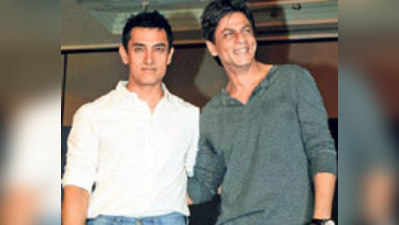 आमिर ने की शाहरुख संग कैब शेयर