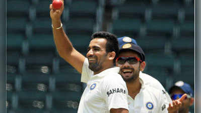 जहीर खान 300 टेस्ट विकेट लेने वाले दूसरे भारतीय फास्ट बोलर बने