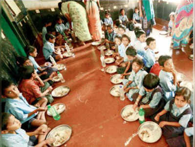 পুরনো রোগ না সারলে শিক্ষার অধিকার কার্যকরী হবে কি?