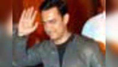 आमिर ने शाहरुख को पछाड़ा