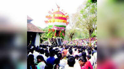 ದೇವರುಂದದಲ್ಲಿ ರಥೋತ್ಸವ