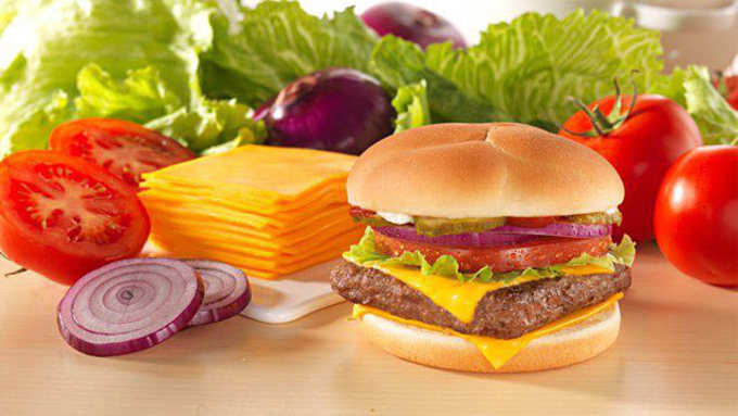 ht_wendys_cheeseburger_ll_121004_wmain