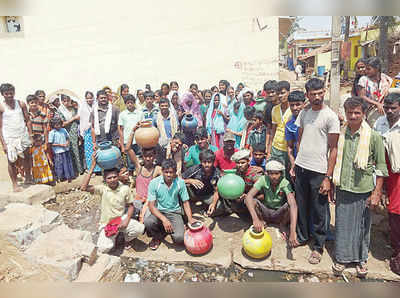 ಮತದಾನ ಬಹಿಷ್ಕಾರಕ್ಕೆ ಉದ್ಘಟ್ಟಿ ತಾಂಡ ನಿರ್ಧಾರ