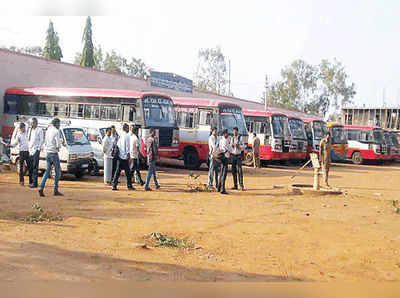 ಪರಿಕರ, ಸಿಬ್ಬಂದಿ ಹೊತ್ತ ಸಾರಿಗೆ ಬಸ್ ಮತಗಟ್ಟೆಗೆ