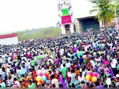 ಬಡಗೂಡಮ್ಮ ರಥೋತ್ಸವಕ್ಕೆ ಸಾವಿರಾರು ಭಕ್ತರು