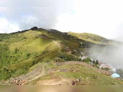 পকেট সামলে সান্দাকফু