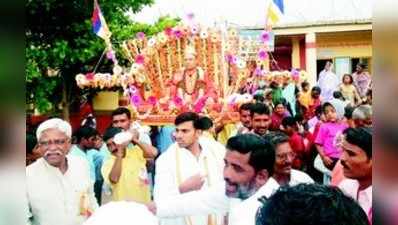 ಶ್ರೀಶೈಲ ಜಗದ್ಗುರುಗಳ ಅಡ್ಡಪಲ್ಲಕ್ಕಿ ಮಹೋತ್ಸವ