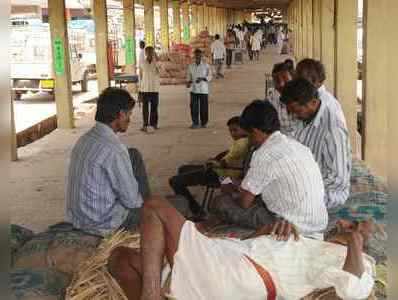 ಬಿಕೋ ಎನ್ನುತಿದೆ ಆಲೂ ಮಾರುಕಟ್ಟೆ