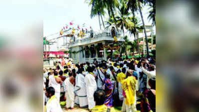 ತೋರಣ ಗಣಪತಿ ದೇವಸ್ಥಾನ ಪುನಾಪ್ರತಿಷ್ಠಾಪನೆ