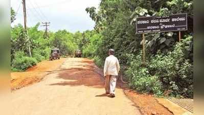 ಕಡಬದ ವಿದ್ಯಾರ್ಥಿಗಳಿಗೆ ಕಾಲ್ನಡಿಗೆಯೆ ಗತಿ