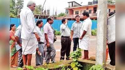 ಕೊಕ್ಕಡ ಜೋಡುಮಾರ್ಗದ ಚರಂಡಿ ಅಡ್ಡಿ ಸಮಸ್ಯೆ: ತಹಸೀಲ್ದಾರ್‌ರಿಂದ ಸ್ಥಳ ಮಹಜರು