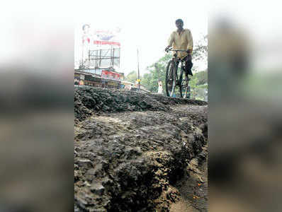 পুজোর আগে দুর্ভোগ কমবে না জাতীয় সড়কে