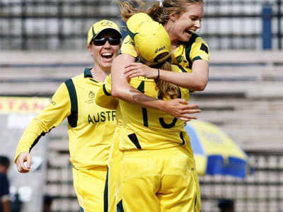 महिला ऑस्ट्रेलिया टीम ने पाकिस्तान को पांच विकेट से हराया