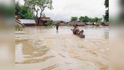 बाढ़ से अभी भी करीब 5 लाख लोग प्रभावित