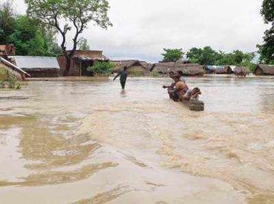 बाढ़ से अभी भी करीब 5 लाख लोग प्रभावित