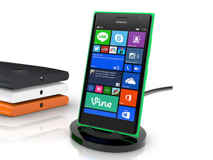माइक्रोसॉफ्ट ने लॉन्च किए सेल्फी स्मार्टफोन्स - लूमिया 730 ड्यूल सिम और लूमिया 735