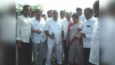 ಸೂಕ್ತ ಪರಿಹಾರ ಕಲ್ಪಿಸಲು ಸಿಎಂ ಮುಂದಾಗಲಿ