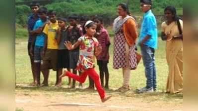 ಆಟೋಟಗಳಲ್ಲಿ ಸಂಭ್ರಮಿಸಿದ ಹಿರಿ, ಕಿರಿಯರು